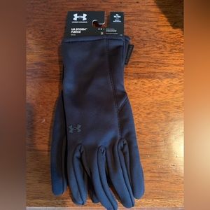 NWT UA Storm Fleece Woman’s gloves Blk XL